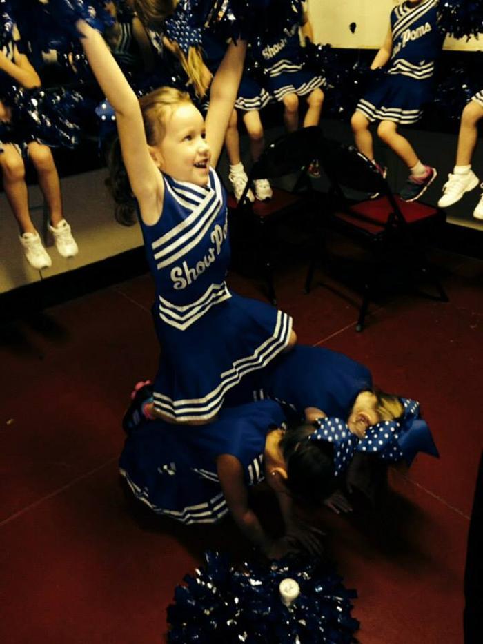 Show Poms Dance & Cheer Teams - Midland, TX
