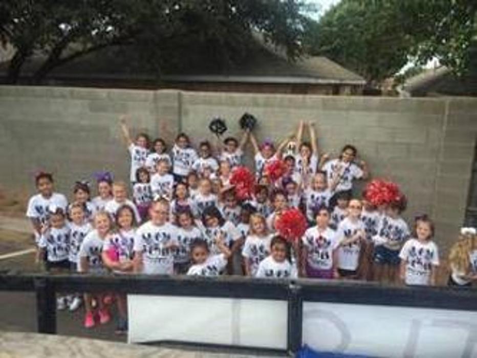 Show Poms Dance & Cheer Teams - Midland, TX
