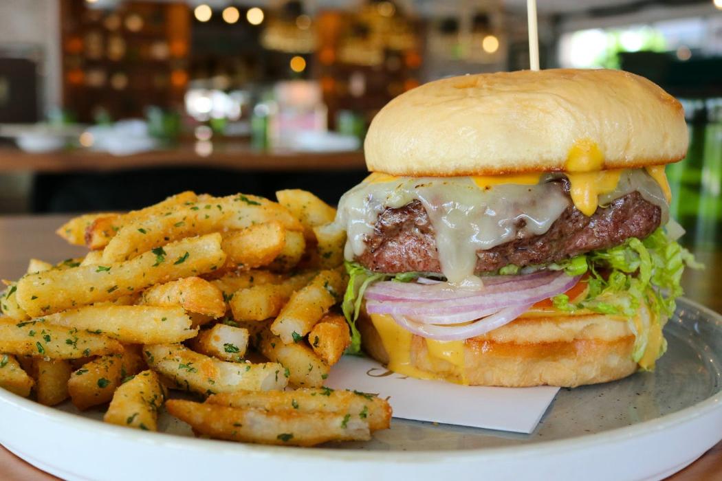 South Bar & Kitchen Image