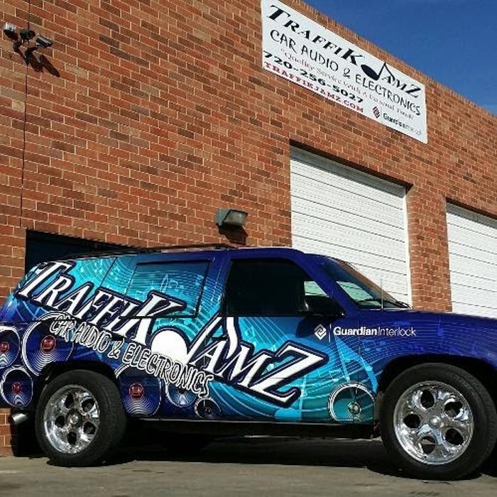 Traffik Jamz Car Audio Logo