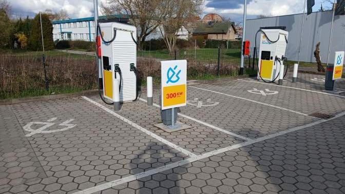 Shell Recharge Charging Station, Merseburger Straße in Leipzig