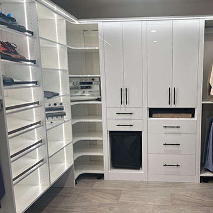 Up Closets of Nashville