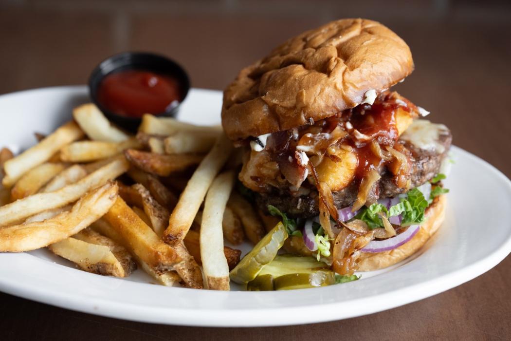 Green Mill Restaurant & Bar Image