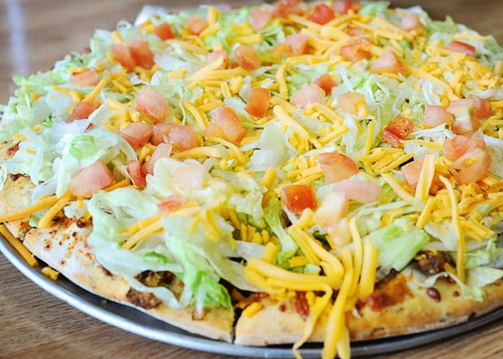 Boss' Pizzeria and Sports Bar Okoboji Image