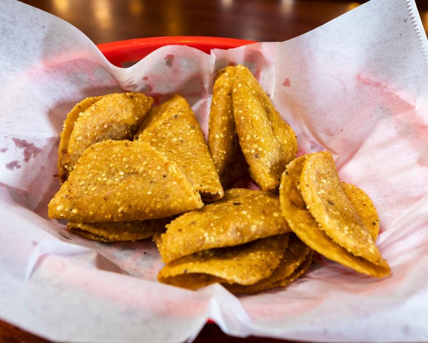 Boss' Pizzeria and Sports Bar Okoboji Image