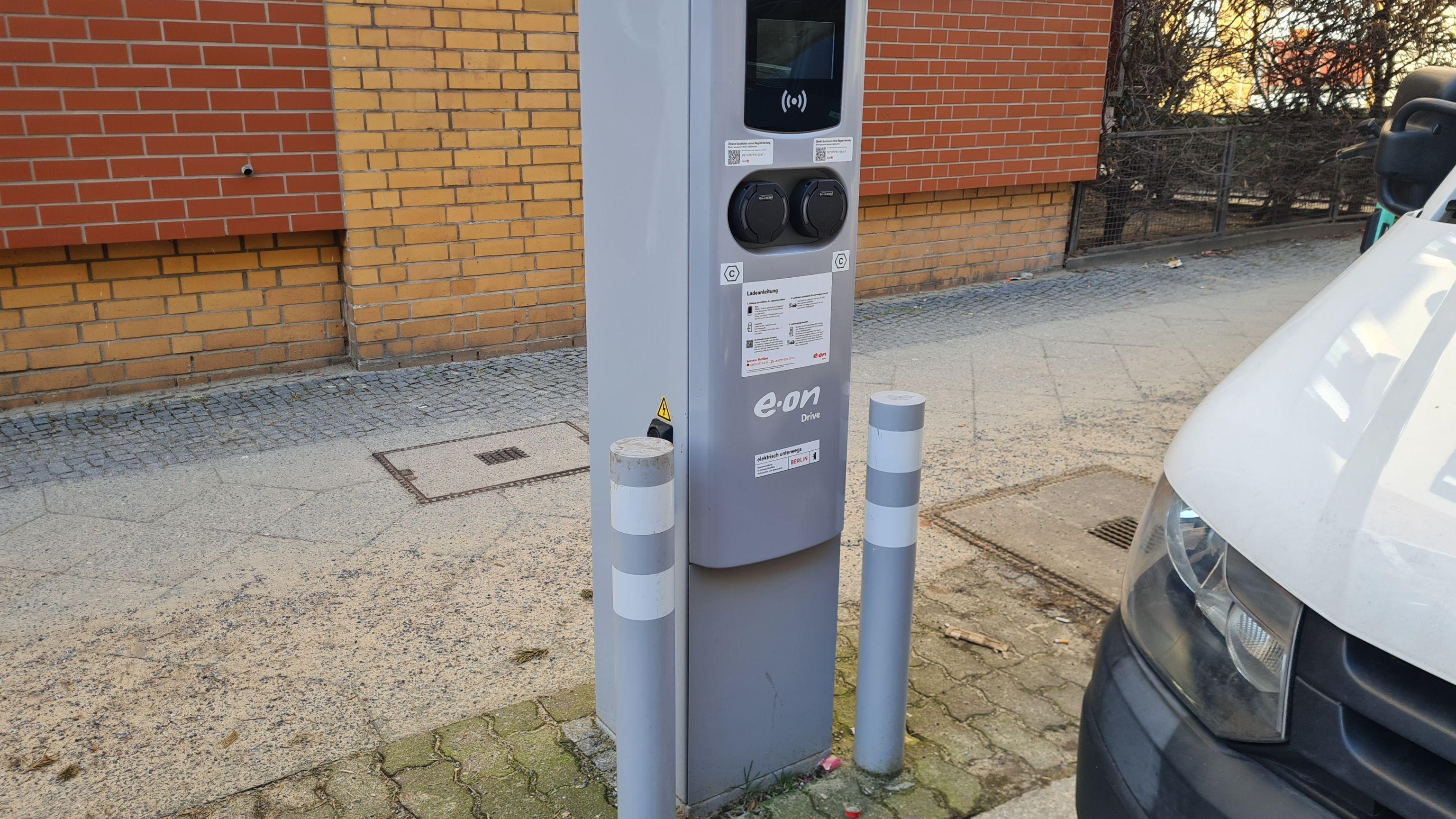 E.ON Drive Public Ladestation, Feurigstr. in Berlin