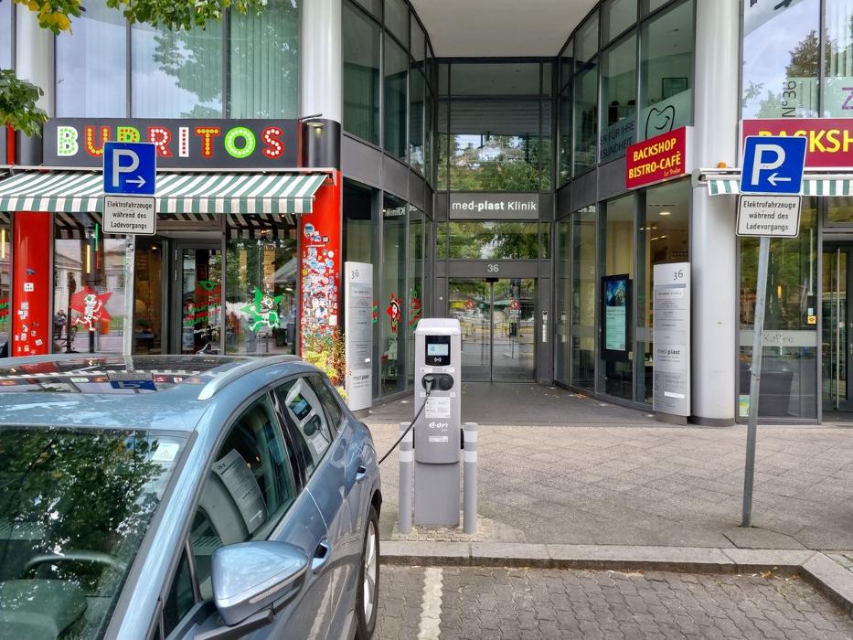 E.ON Drive Public Ladestation, Bayreuther Straße in Berlin