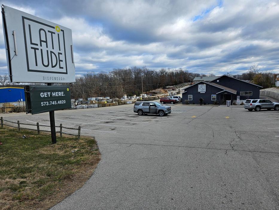 Latitude Dispensary - Osage Beach, MO