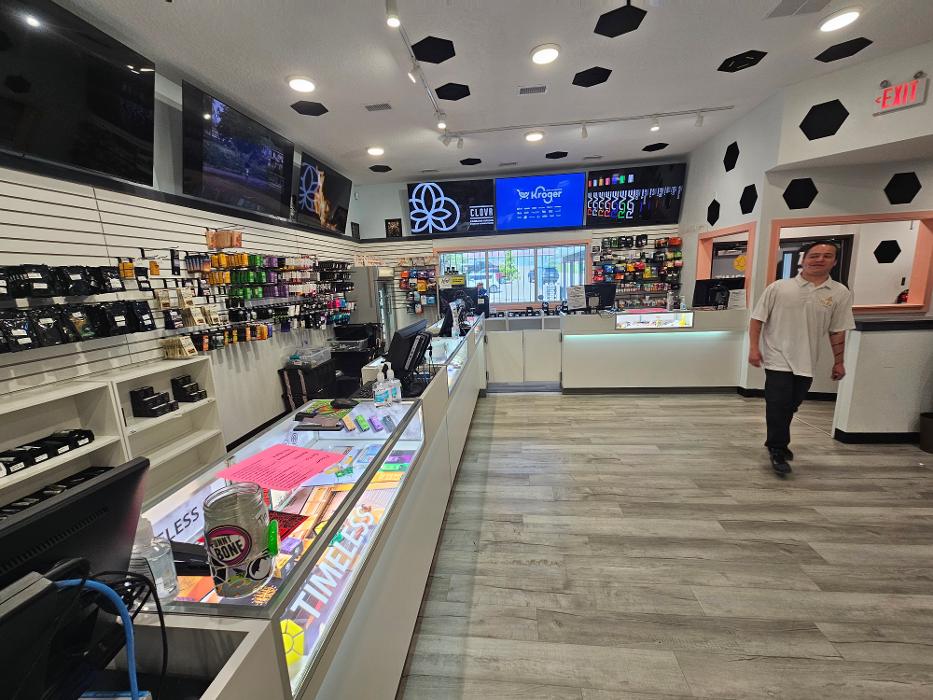 Latitude Dispensary - Osage Beach, MO