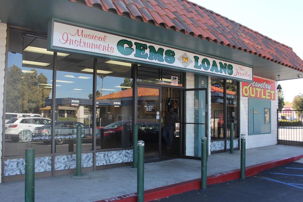 Gems N' Loans - Vista Image