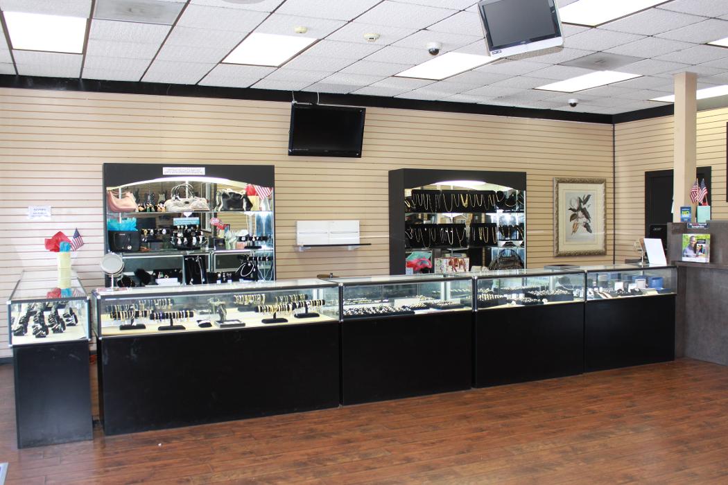 Gems N' Loans - Vista Image