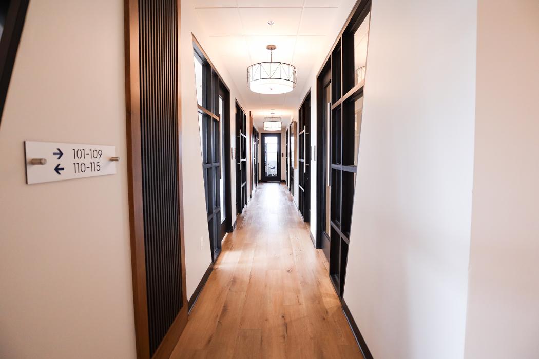 Blue Salon Suites Image