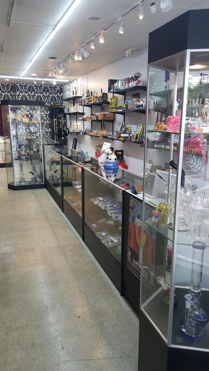 The Smoke House Smoke Shop - Fort Lauderdale, FL