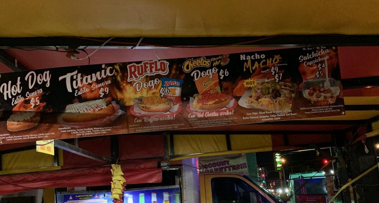 El Caprichoso Sonoran Hotdogs Image