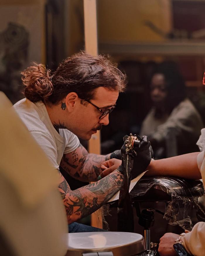 Franklins Tattoo and Supply - Saint Louis, MO