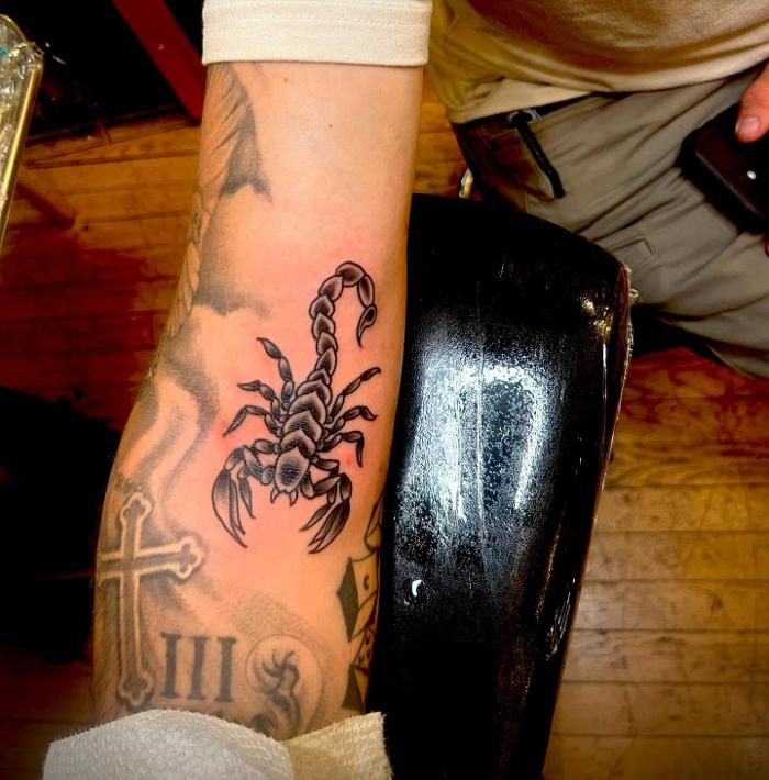 Franklins Tattoo and Supply - Saint Louis, MO