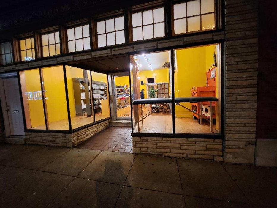 Franklins Tattoo and Supply - Saint Louis, MO