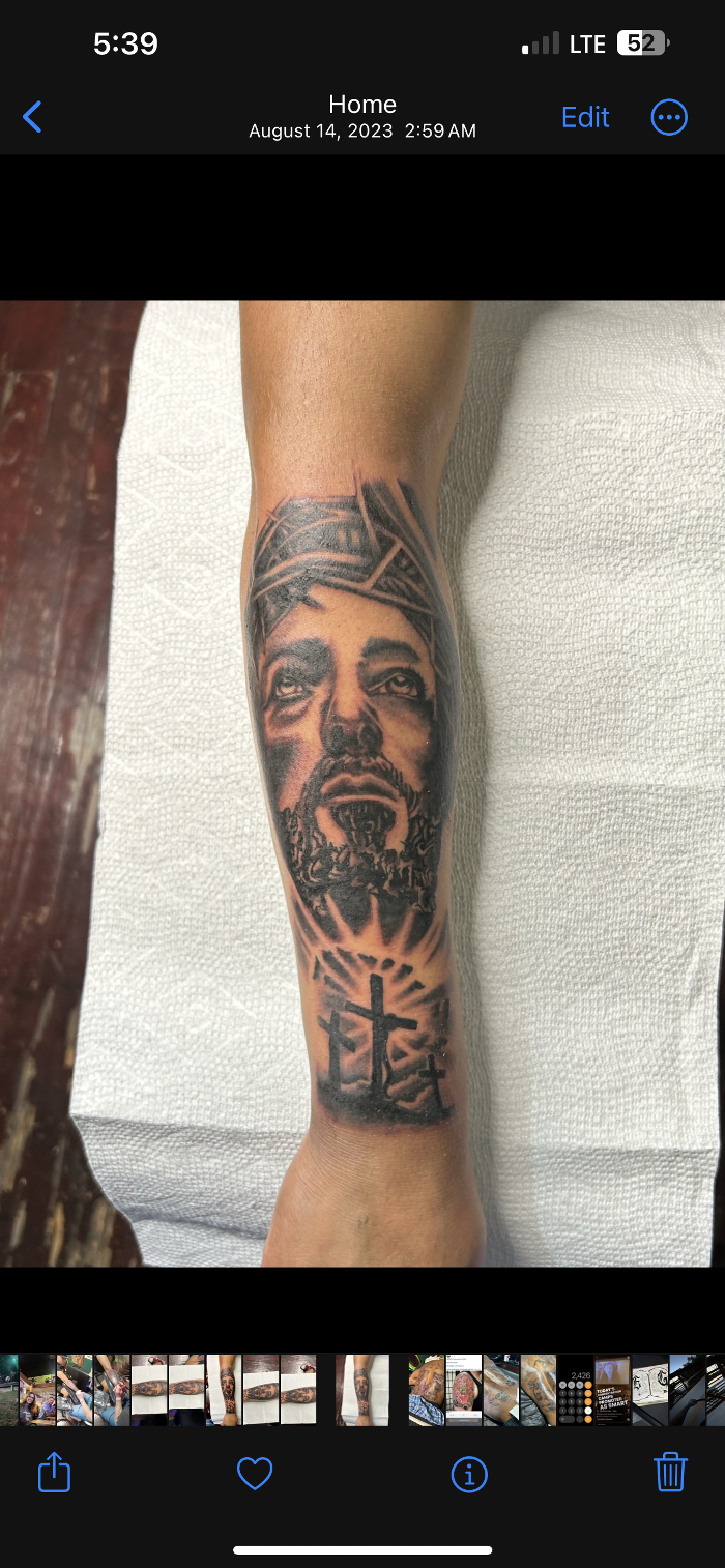 Franklins Tattoo and Supply - Saint Louis, MO