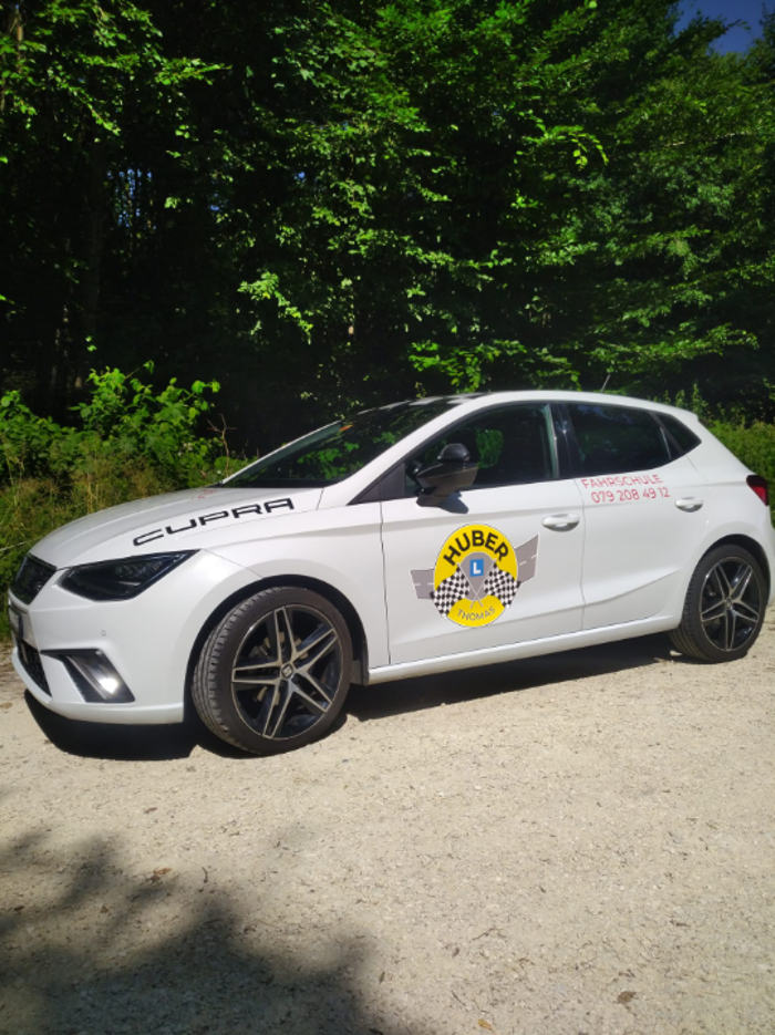 Fahrschule Huber Thomas, Fulenbacherstrasse in Wolfwil