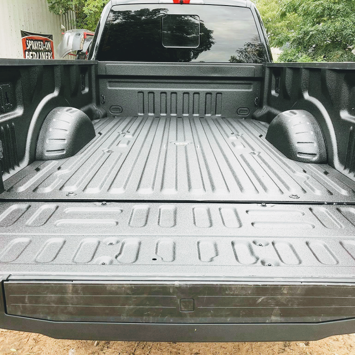 Rivera's Paint & Body Image