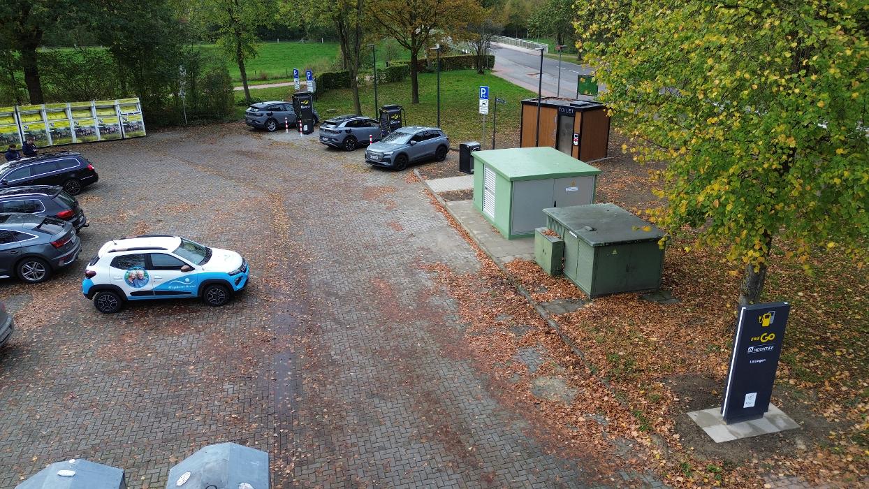EWE Go HOCHTIEF Ladepartner-Ladestation, Angelbecker Straße in Löningen