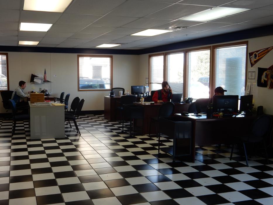 Hi Lo Auto Sales Image