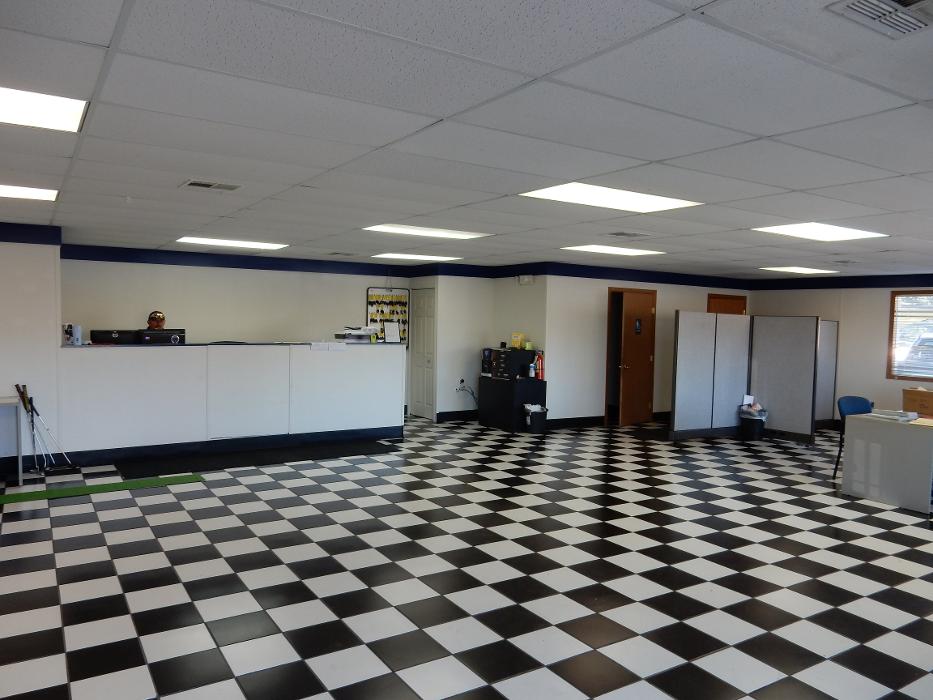 Hi Lo Auto Sales Image