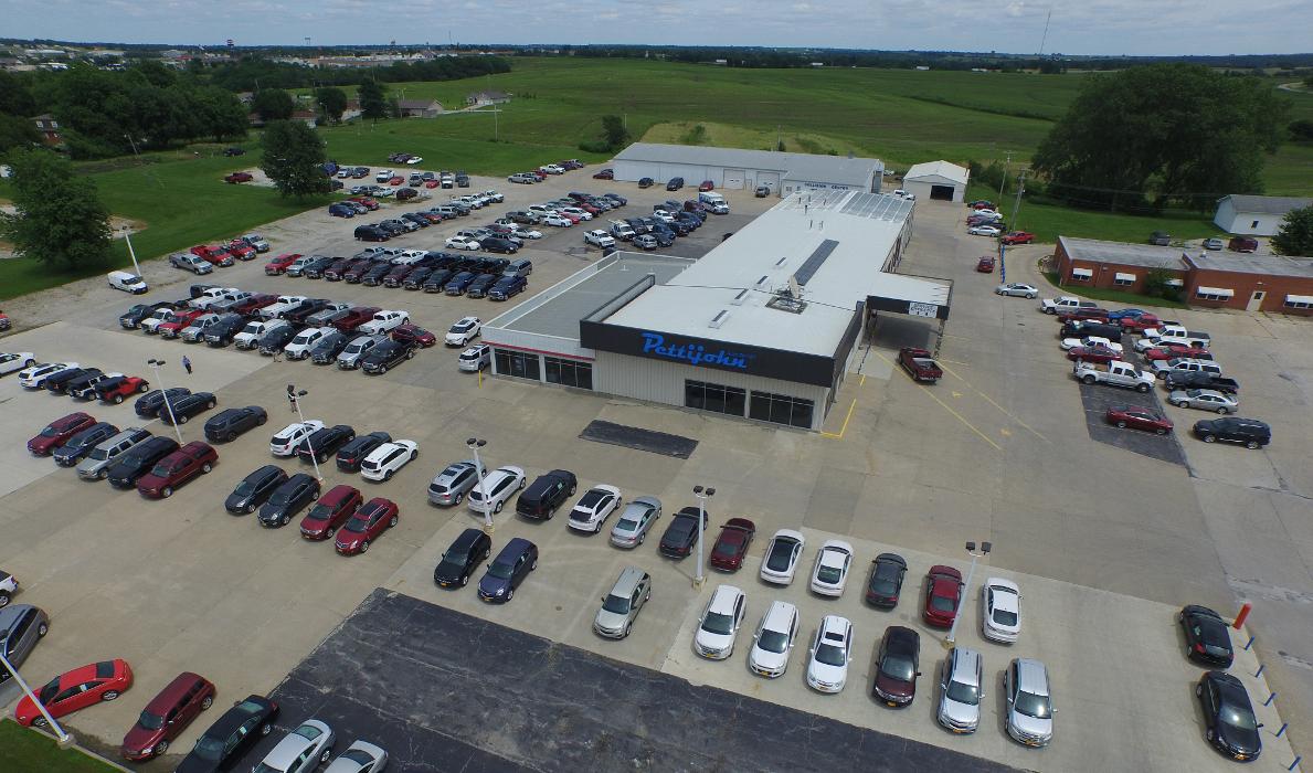Pettijohn Auto Center Image