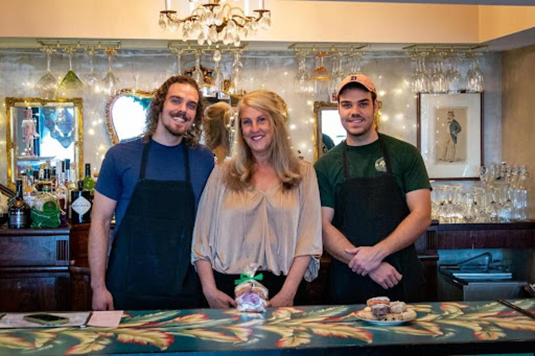 The Pink House Tea Room & Bnb - New Baltimore, MI