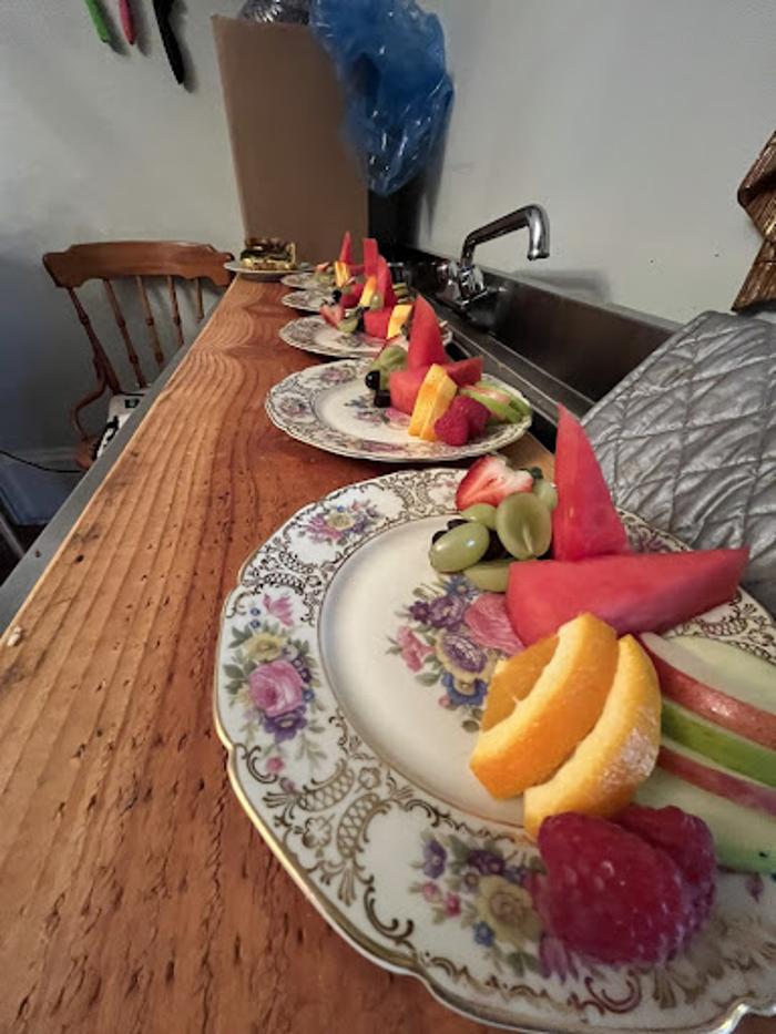 The Pink House Tea Room & Bnb - New Baltimore, MI