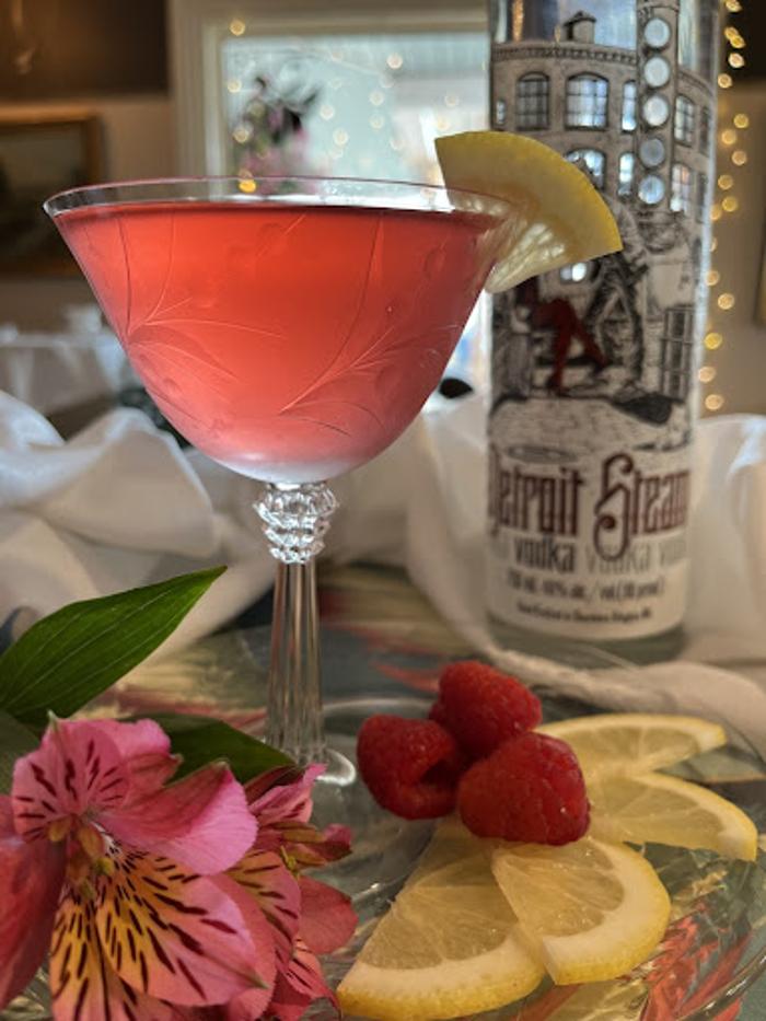 The Pink House Tea Room & Bnb - New Baltimore, MI