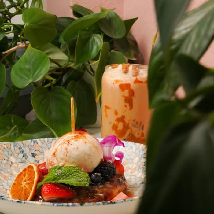 Sunny Side Cafe & Eatery Image