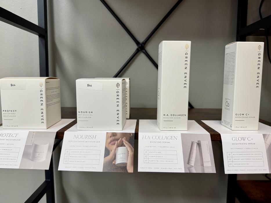 Royal Glow Beauty and Esthetics Spa - Youngstown, OH