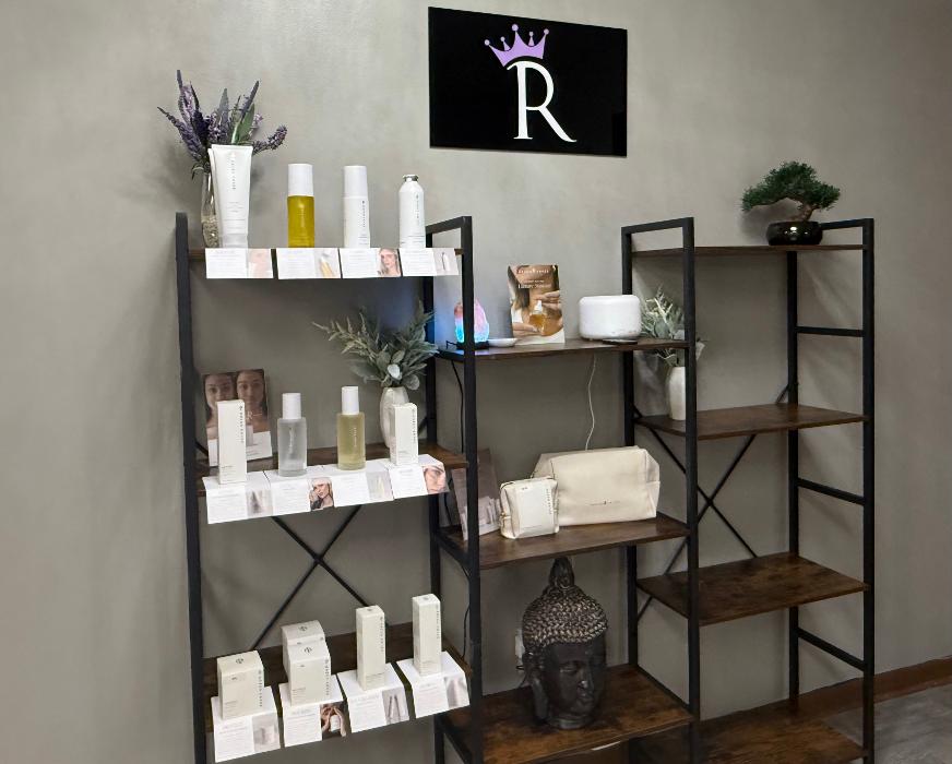 Royal Glow Beauty and Esthetics Spa - Youngstown, OH