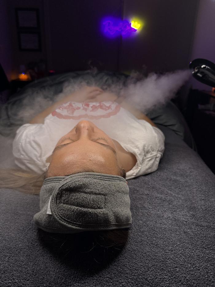 Royal Glow Beauty and Esthetics Spa - Youngstown, OH