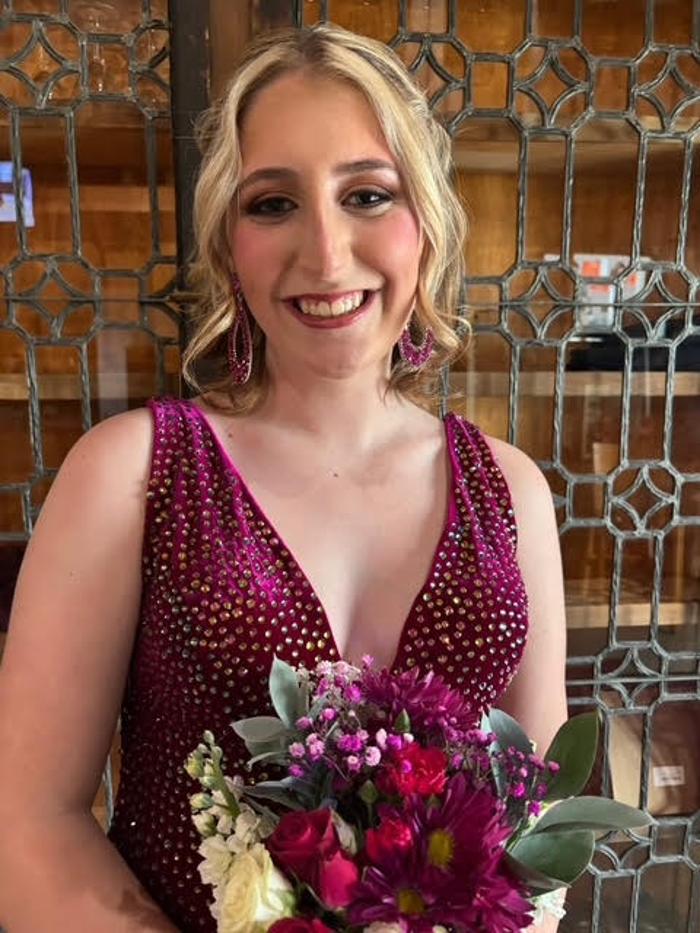 Royal Glow Beauty and Esthetics Spa - Youngstown, OH