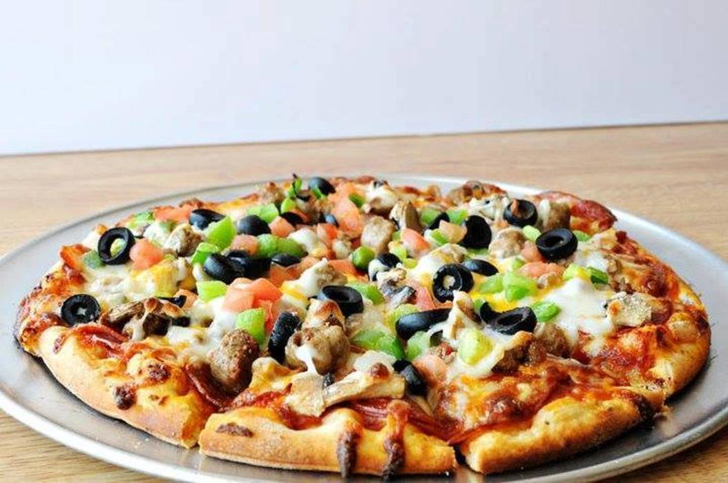 Boss' Pizza & Chicken SF West - Sioux Falls, SD