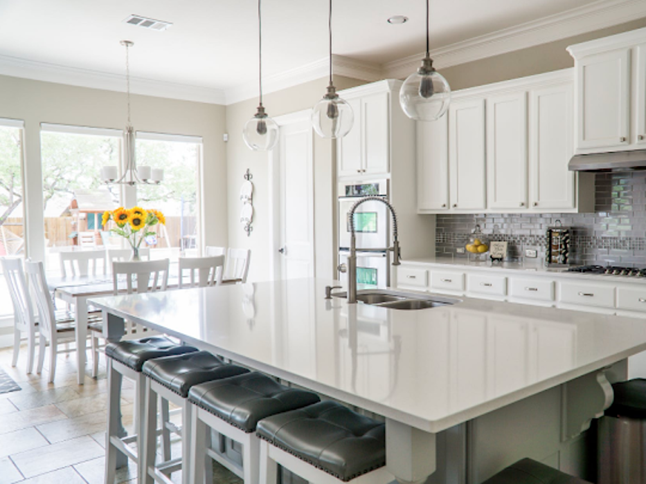 VJ's Builder Barn Image