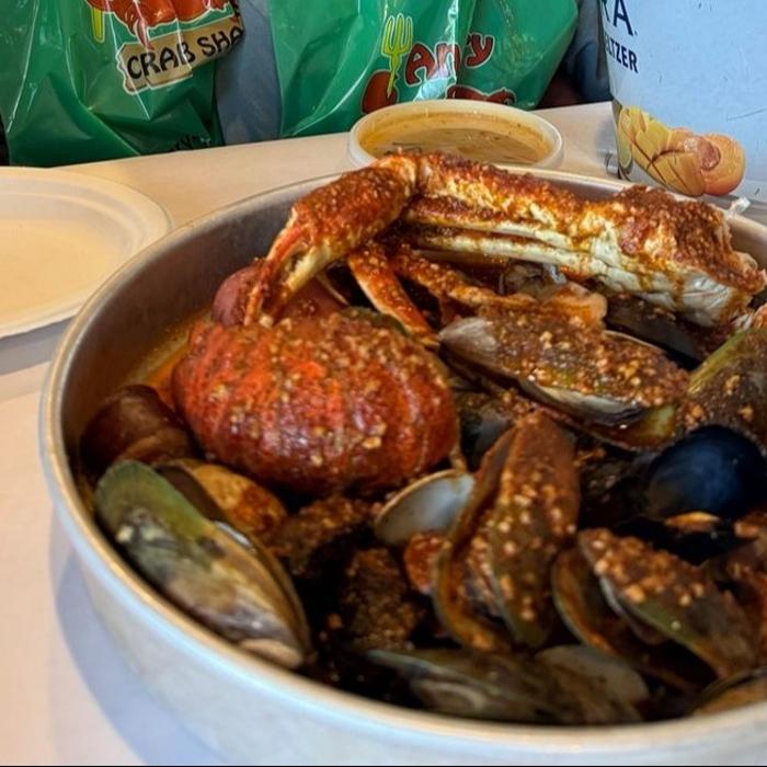 Angry Crab Shack & BBQ Image