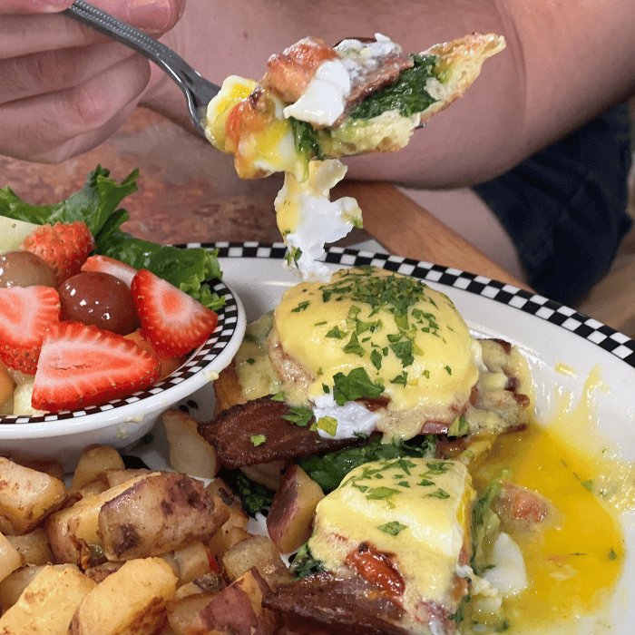 Black Bear Diner Tomball Image