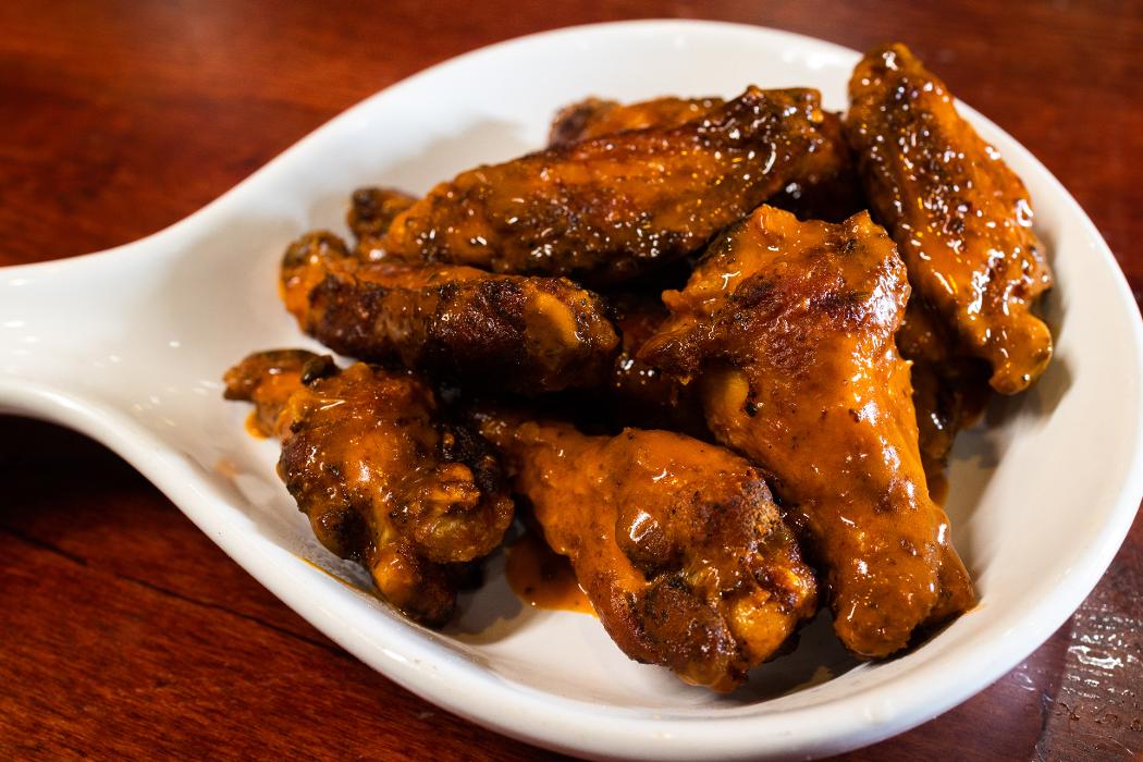 Bold Bites Sports Bar & Grill - North Platte, NE