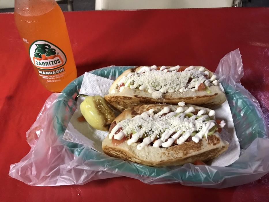 El Caprichoso Sonoran Hotdogs Image