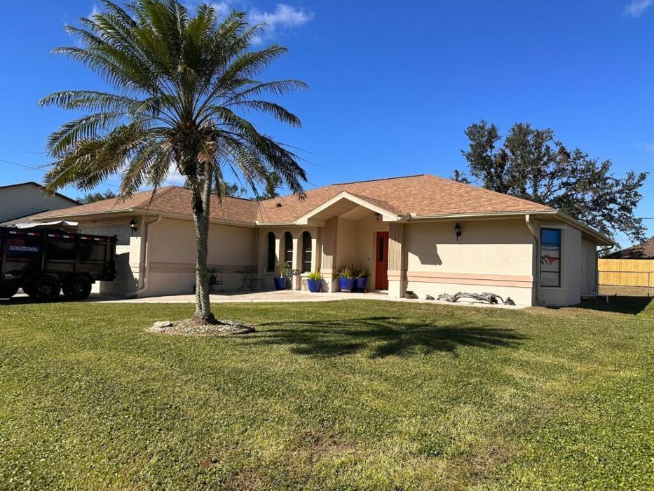 Magnum Roofing and Restoration Image