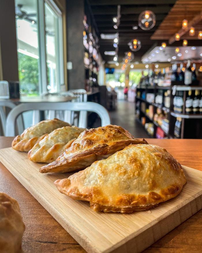 Gauchos Gourmet Market Logo