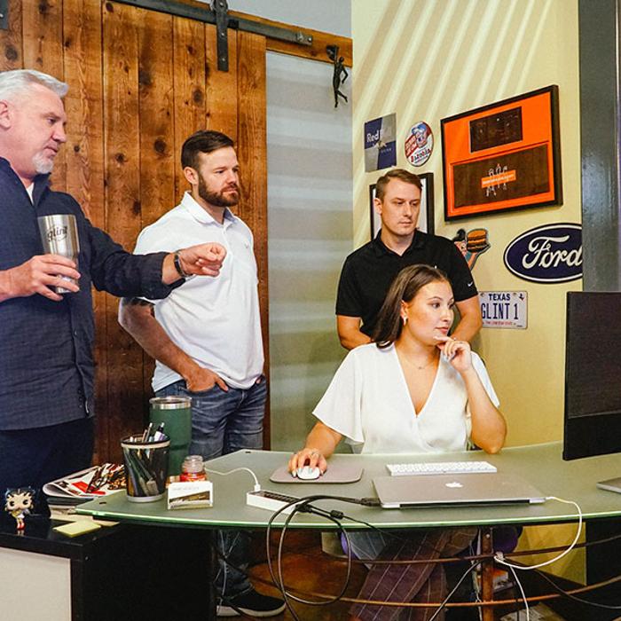 Glint Advertising Image