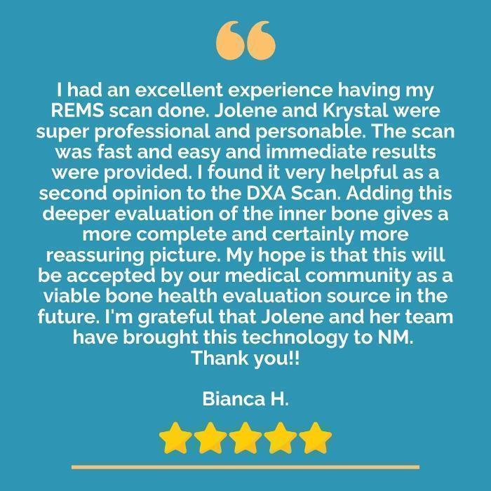 A glowing testimonial from Bianca H., who describes her "excellent experience."