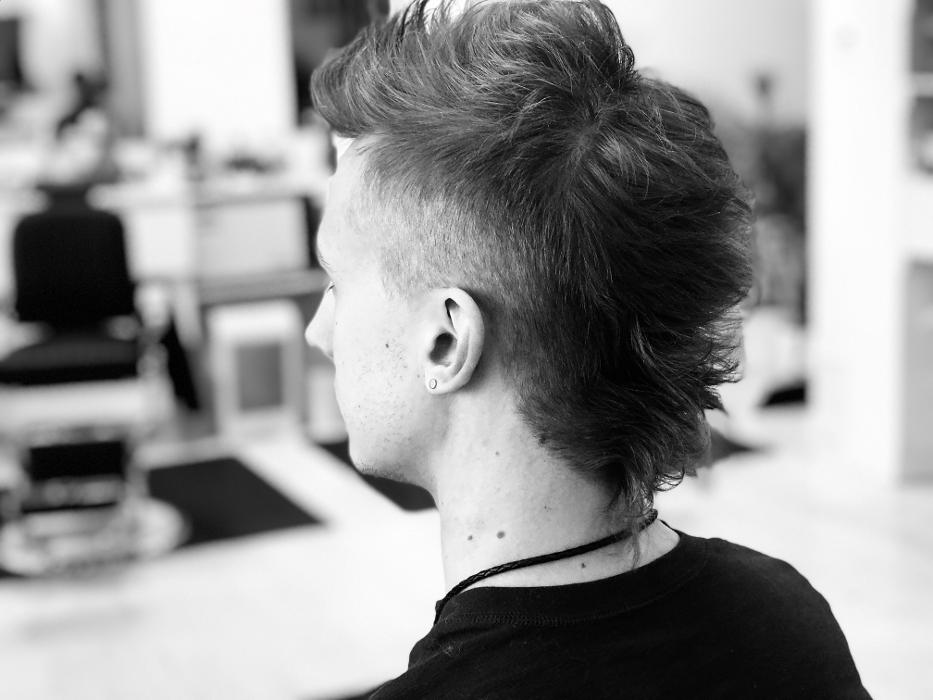 Blank Barbers Cherry Creek Image