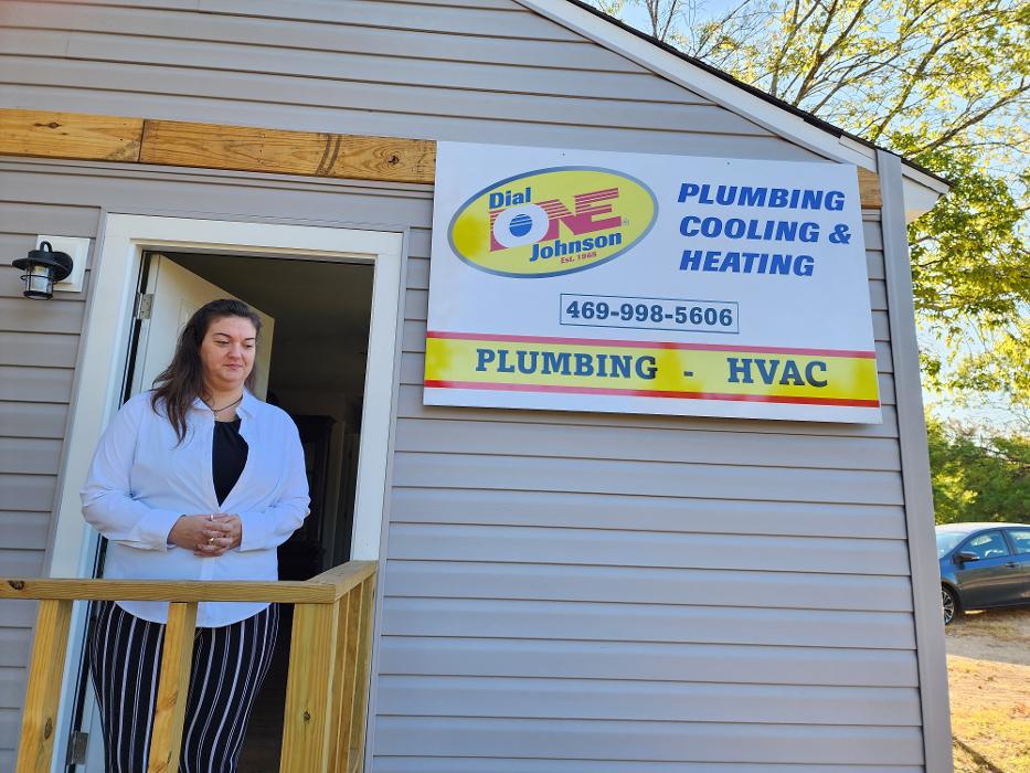 Dial One Johnson Plumbing Cooling and Heating Image