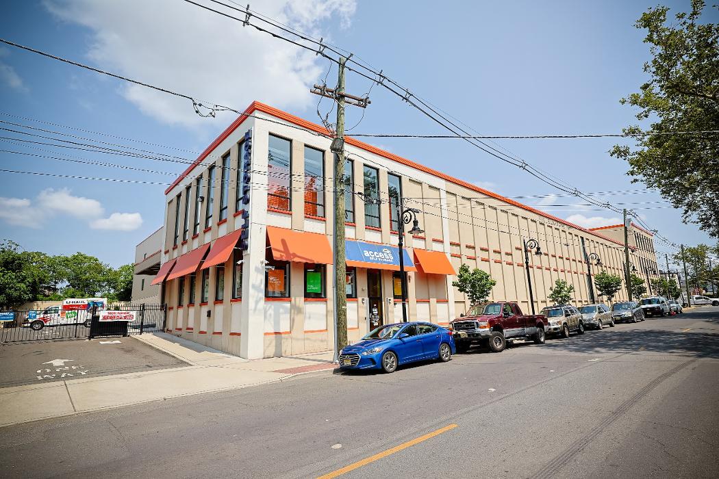 Access Self Storage Image