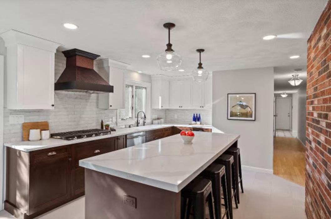 Bonsai Kitchen Bath and Flooring Image